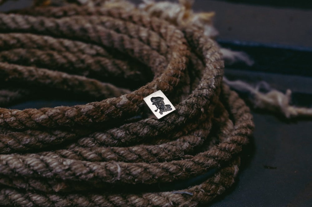 Image of Captain Signet 