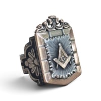 Image 2 of Crowned Aztec Masonic Ring #1, c. 1940s