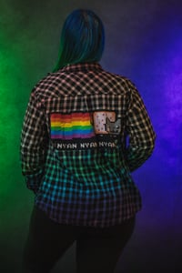 Image 3 of Large (womens) Nyan Cat Flannel