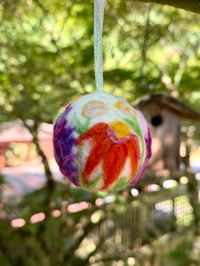 Image 2 of Summer garden hanger