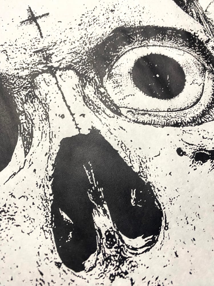 Image of 'laughing skull' print