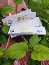 Image 3 of  5 packs of VIBES® Blanco Fatty Size Papers
