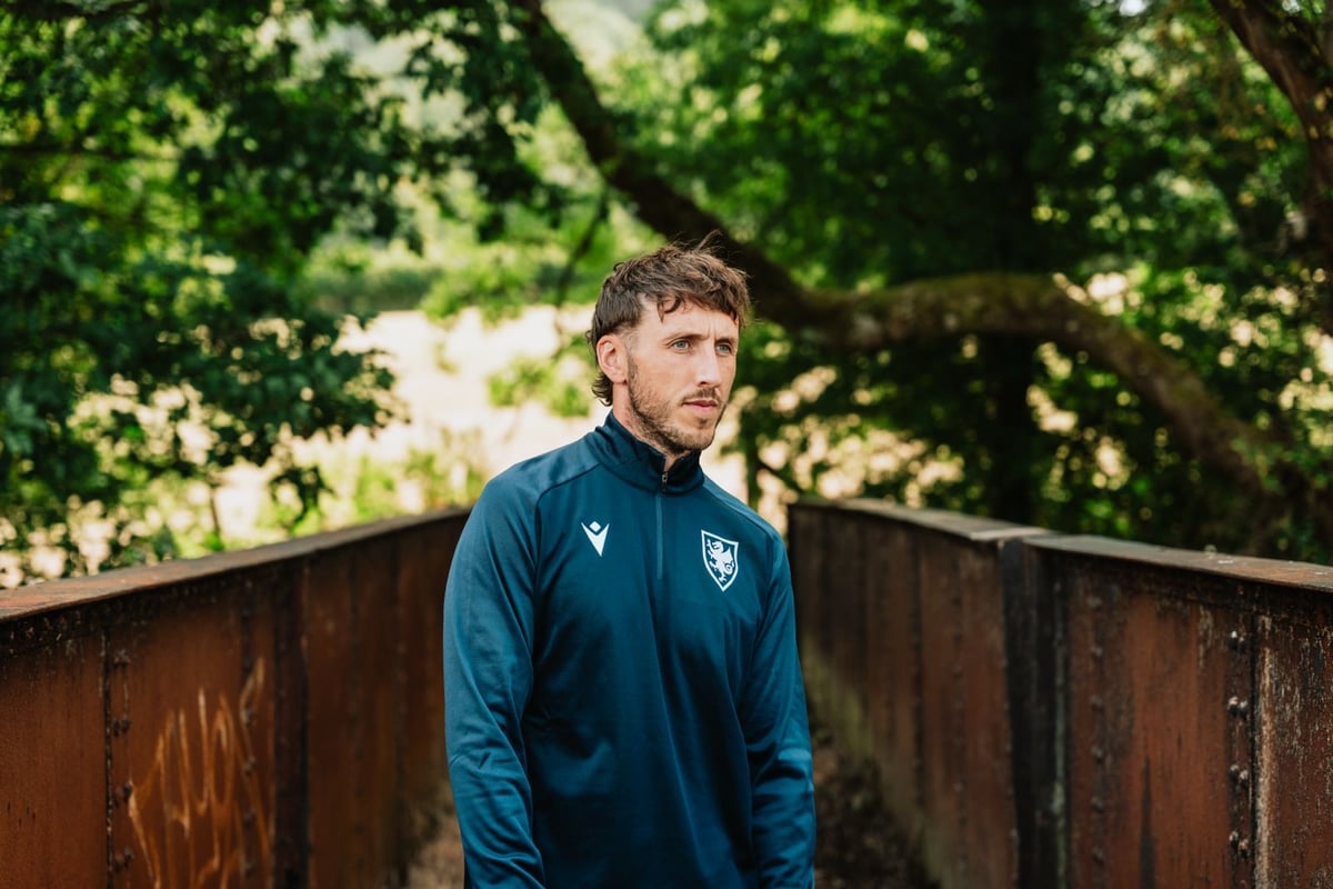 Image of SO58 Training 1/4 Zip Navy/Light Navy 