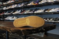 Image 2 of AIR JORDAN I (1) RETRO LOW OG "PHANTOM/PINE GREEN"