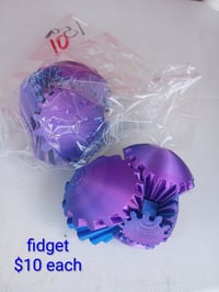 Fidget ball
