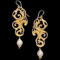 NUAGES BAROQUE Earring · Sample. Normal Price 2.800.- NOW: