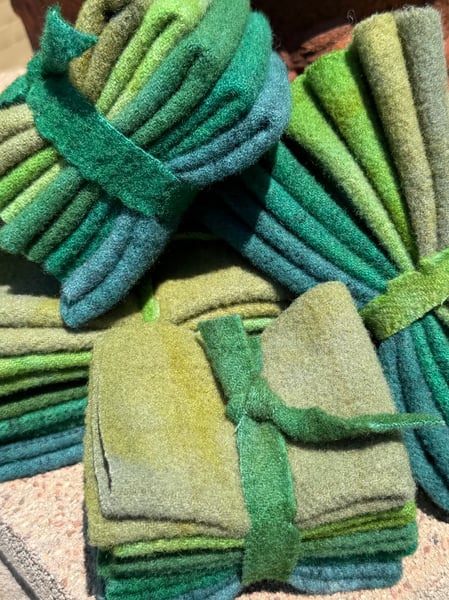 Image of Winter Green 5 Piece Bundles - Two Sizes
