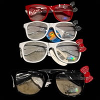 Image 2 of nerd hello kitty bow glasses!