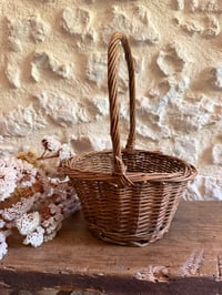 Image 3 of Petit panier en osier - Objet brocante 