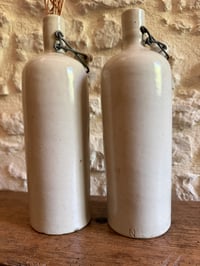 Image 4 of Bouteilles en grès - Décoration campagne 