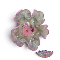 Image 12 of Decorative Resin Bowl – Unique Swirl Design, One-of-a-Kind Piece