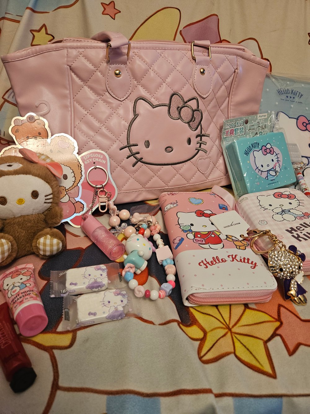 Image of Hello Kitty Pink Leather Bag Bundle 