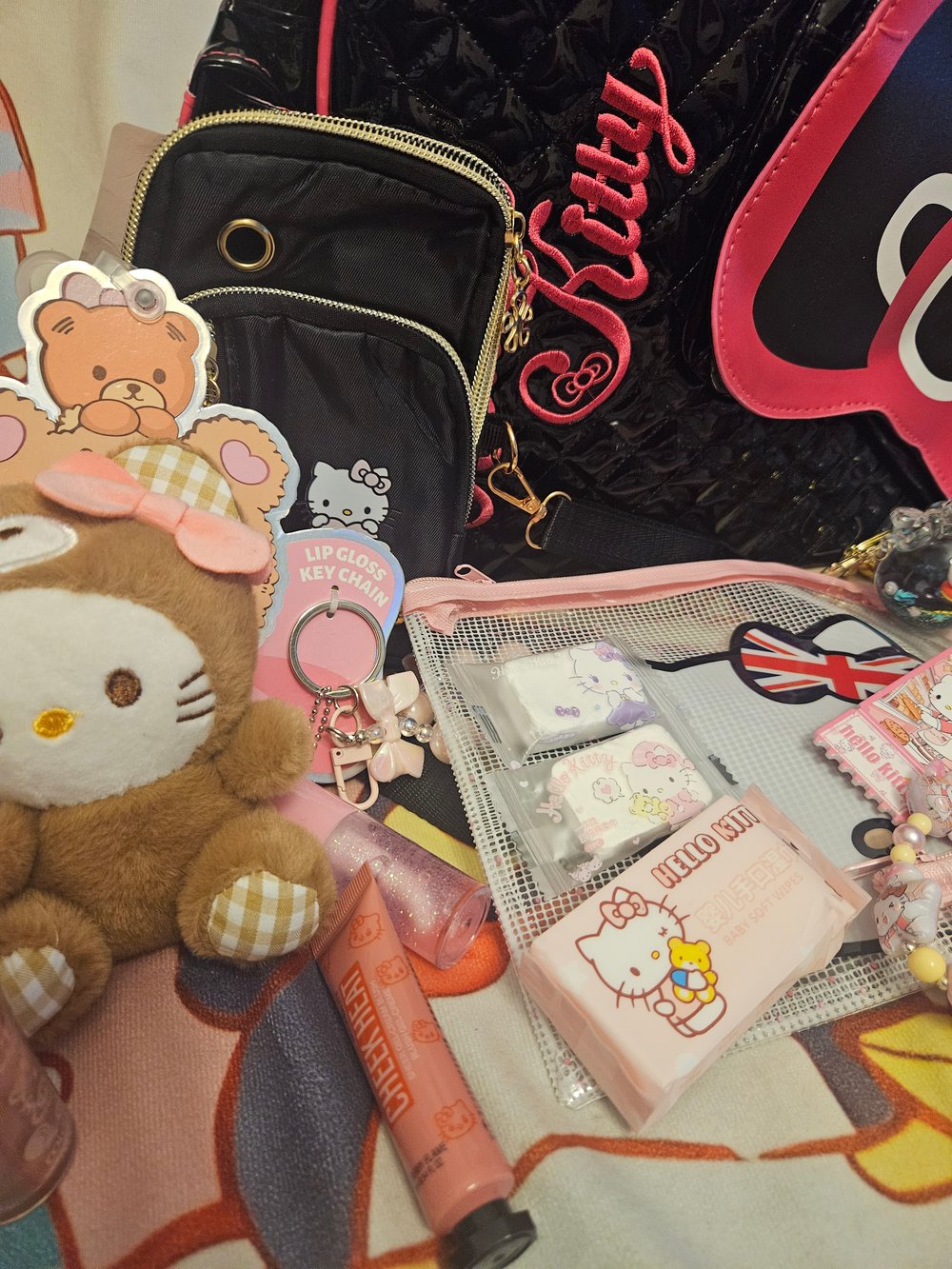 Image of Hello Kitty Black&Hot Pink Travel Bag Bundle 