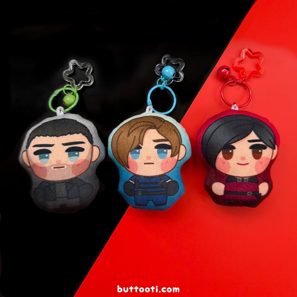 ☣︎ Resident Evil Squeaky Plush Keychains ☣︎