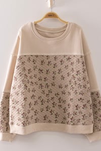 Image 2 of Ditsy Floral Quilted Contrast Panel Pullover Top - MID OCT