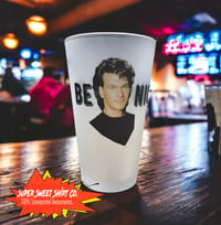 Image 1 of Road House Dalton Be Nice 17oz Pint Beer Mug Glass Bar Man Cave Decor Tavern Pub Patrick Swayze S...