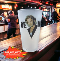 Image 1 of Road House Wade Garrett Be Nice 17oz Pint Beer Mug Glass Bar Man Cave Decor Tavern Pub Patrick Sw...