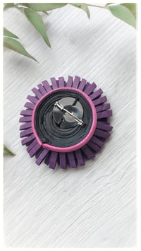 Image 7 of Spilla floreale artigianale in pelle - SPILLANA - i Viola