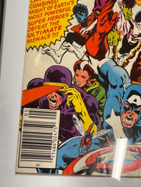 Image 5 of 1984 Vintage Marvel Super Heroes Secret Wars #1 Framed Comic