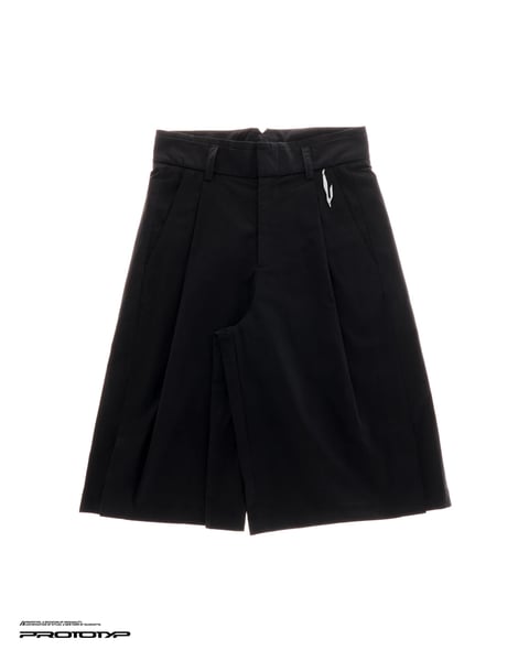 Image of PROTOTYP - SONIC Splitform Pleat Shorts