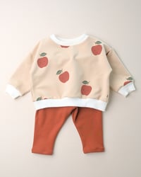 Image 3 of Sweat Charlie · Pommes