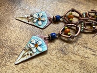 Image 21 of Dreaming in the Awakening earrings / n59