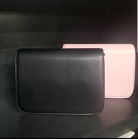 V Glam Bags