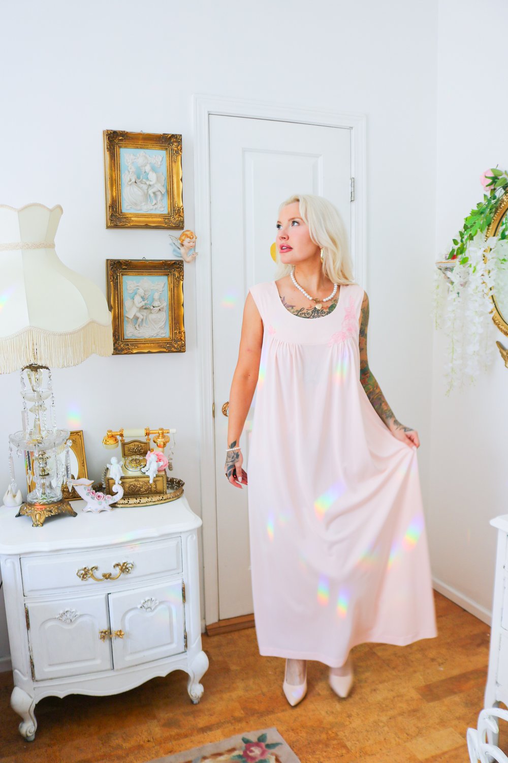 Vintage 1970s Lorraine Peachy Pink Floor Length Nightgown (Medium)