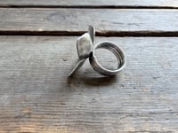 Image 6 of Hydrangea ring, size 6.5