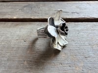 Image 6 of Daffidil ring, size 6.5