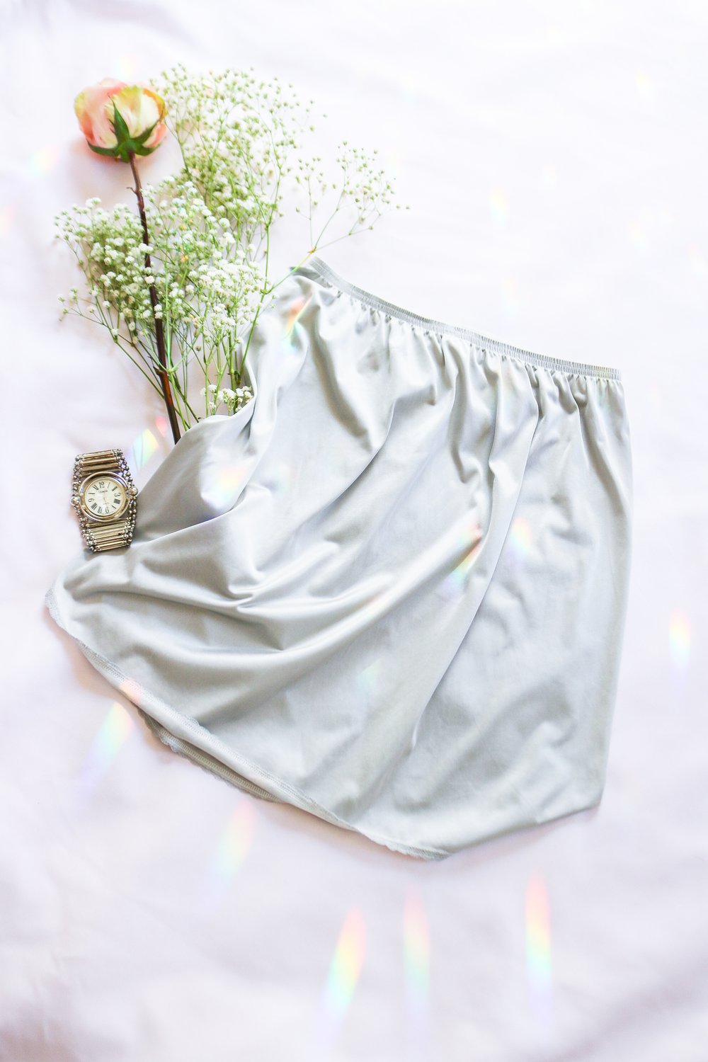 Vanity Fair Soft Grey Nylon Half Slip (Medium) 
