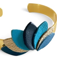 Image 2 of Bracelet, modèle Floralia , Bleu