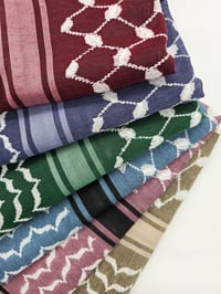 Image 6 of Maroon & White Black Tassels Keffiyeh