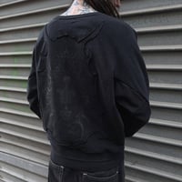 Image 12 of sweatshirt 1of1 (3) M