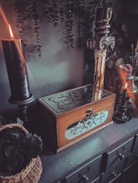 Image 1 of Mirror box