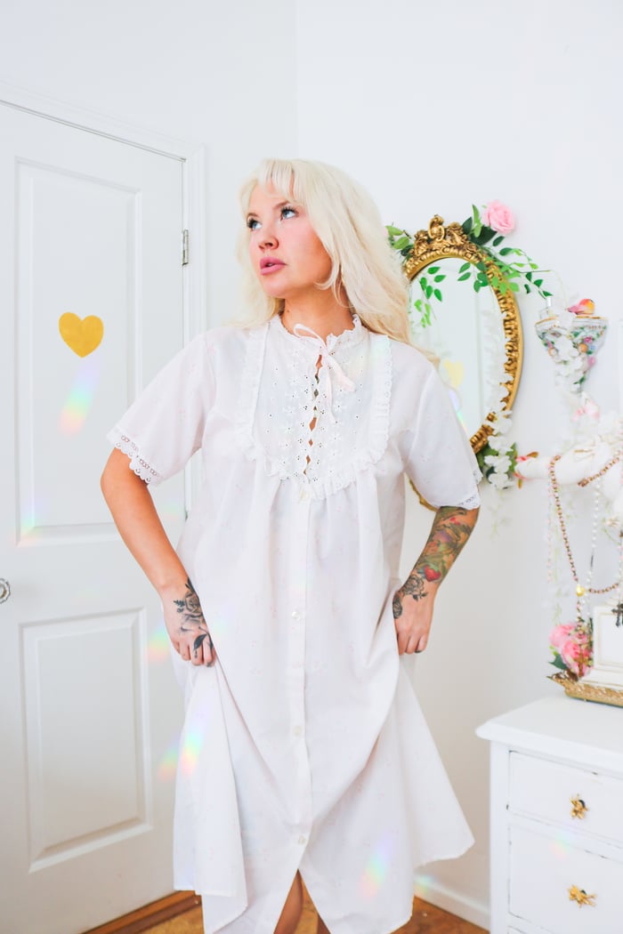 90s Rikki New York Cottagecore Button-Up Nightgown (Large)