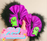 Purple Oggie Piggies