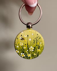 Image 3 of 'Daisy Bee' Hand-painted Keyring Pendant