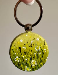 Image 4 of 'Daisy Bee' Hand-painted Keyring Pendant
