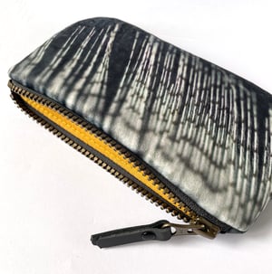 Image of Feather rainstorm, printed velvet zipper bag