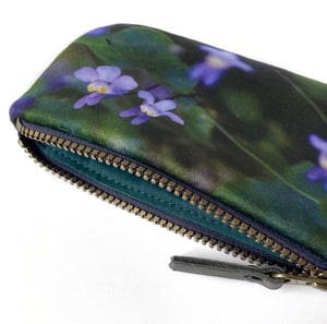 Image of Wild violets, printed velvet zipper bag