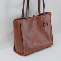 Image 2 of Ode to Charlie 2.0 smooth brown