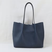 Image 3 of Pinch Tote small in navy