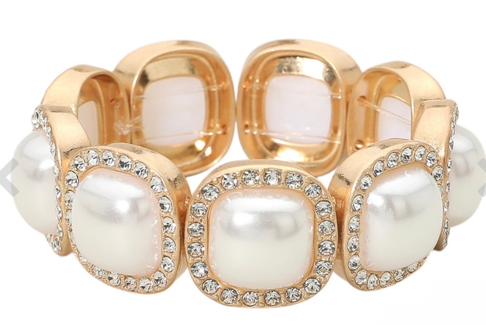 Image of PEARL FRAME BRACELET 