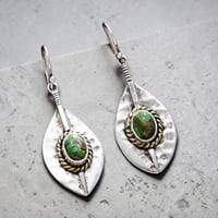 leaf shaped earrings 