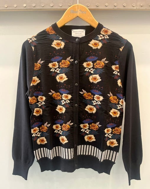  Antipast F/W'26 Sock Knit Sweaters! (Cardi or Crew) - Image 3 of 6
