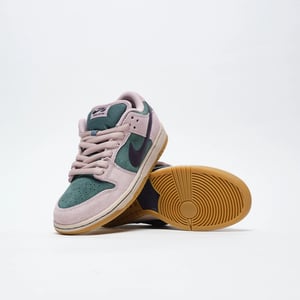 Image of NIKE SB DUNK LOW PRO MINERAL SLATE