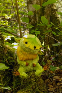 Image 10 of Kodama (Gingko variant) poseable art doll [IN STOCK]