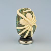 Image 2 of Alien Facehugger 3D glass sculpture with stand #6
