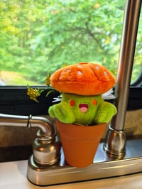 Image 2 of Potted Pokemon Vileplume